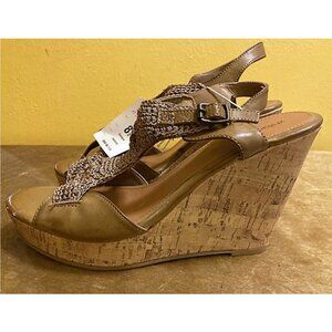 Xhilaration crochet faux leather and faux cork platform wedges, new with tags